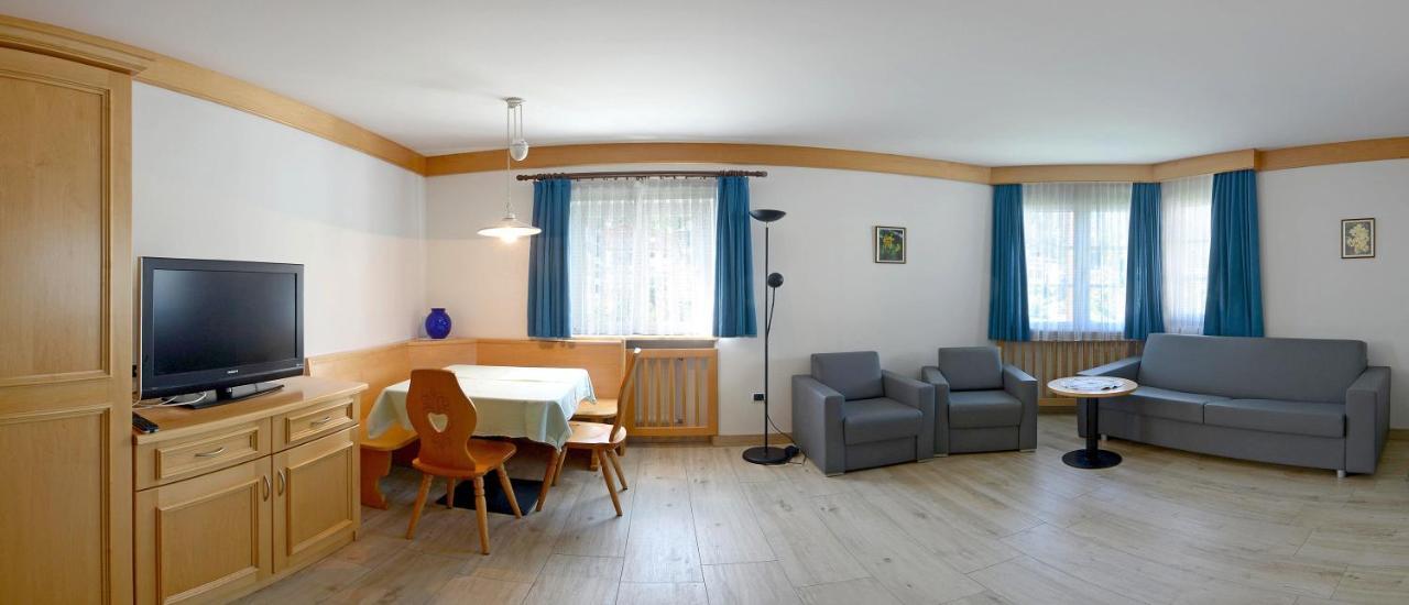 Apartamento Casa Roder By Garni Snaltnerhof Ortisei Exterior foto